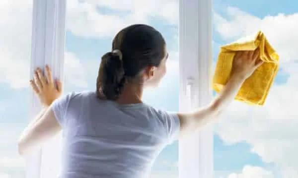 How to clean your windows like a professional window cleaner