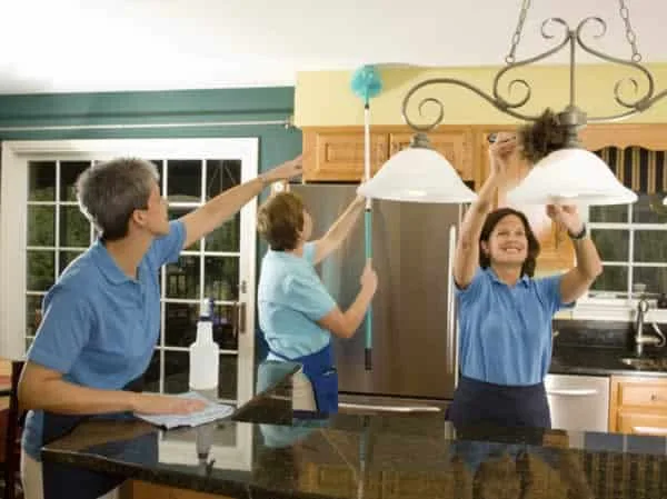 Things to look for when hiring a professional cleaning service