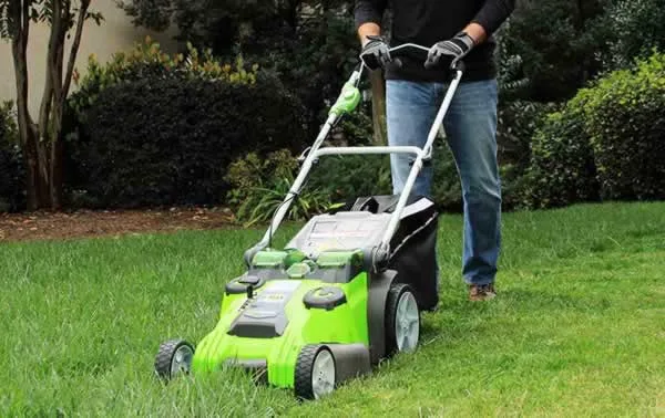 Advantages of cordless lawn mowers
