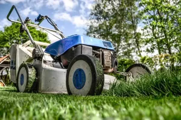 Corded lawn mower and tips how to use one