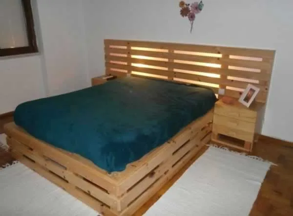 How to craft your own bed frame - DIY bed frame