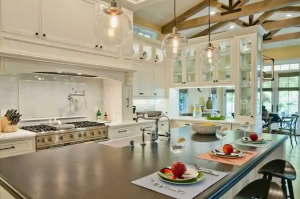 Handy Tips in Designing Your Kitchen's Interior