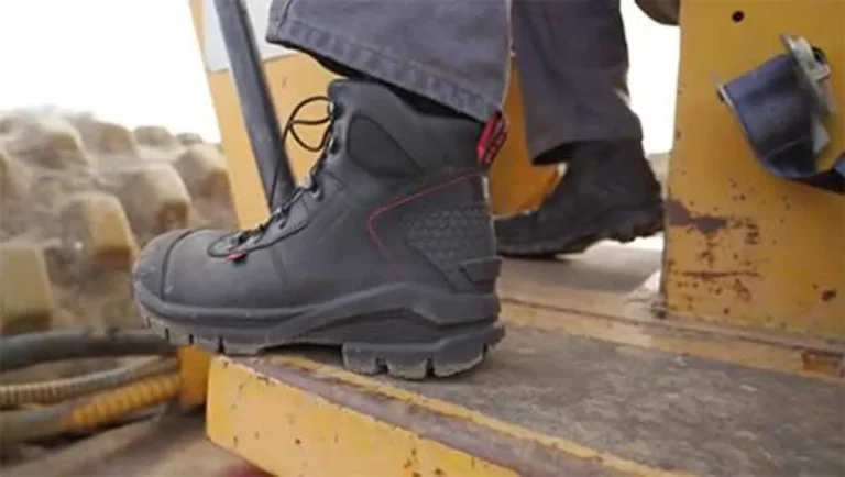 Reasons to Invest in Good Work Boots for Your Next Renovation Project
