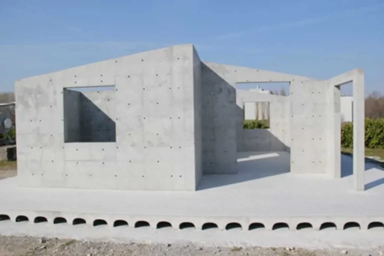 concrete house in construction