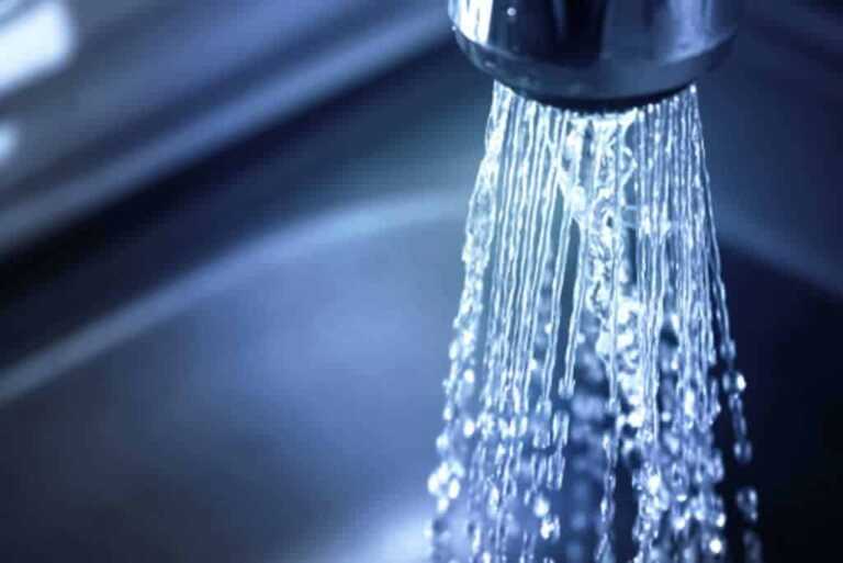 18 Unusual Tips to Save Water at Home