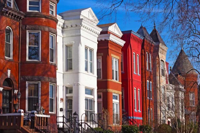 classic real estate in the city