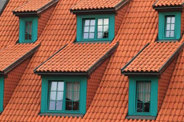 7 Tips in Picking the Right Roofing Contractor