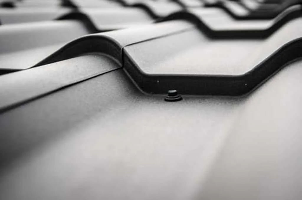 Beginners Guide to Complete Residential and Commercial Roofing