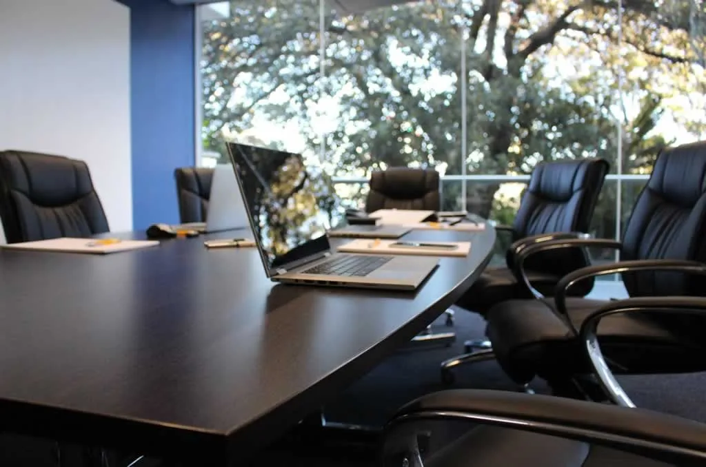 4 Must-Have Furniture Pieces Every Company Needs