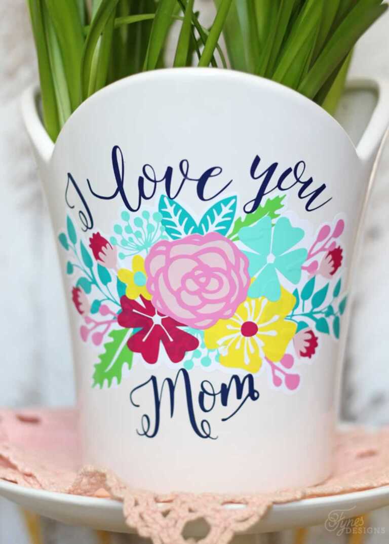 DIY Pot Plants Using Adhesive Vinyl Transfers