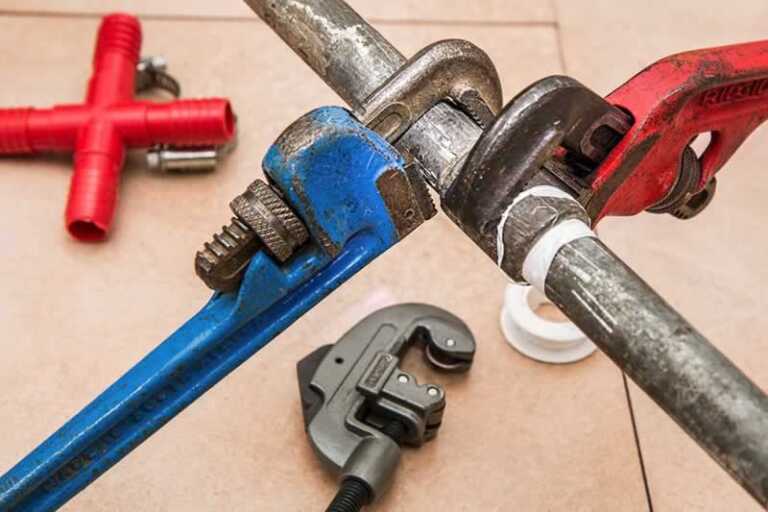 Home Repairs You Can DIY and Repairs You Need a Pro For