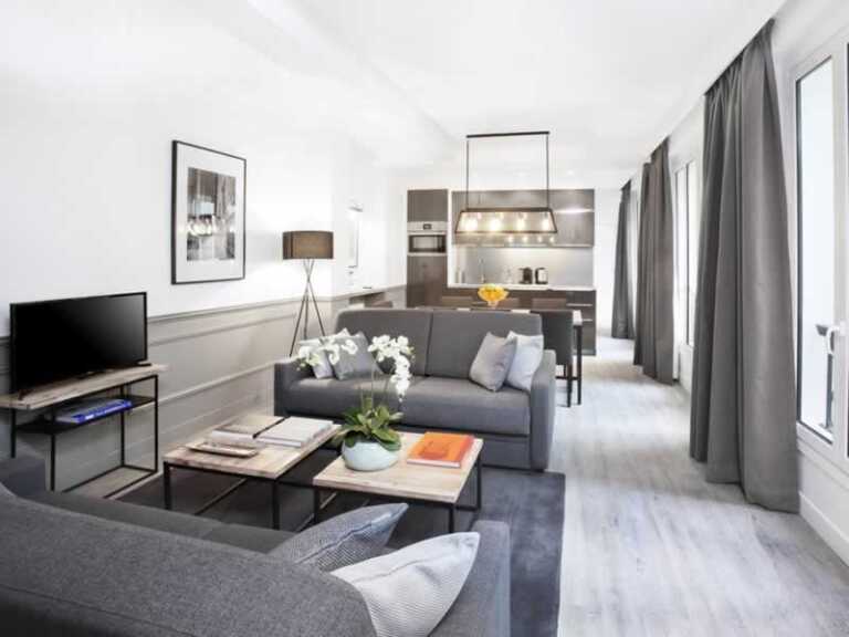 Living Room Furniture Ideas to Maximize Your Space