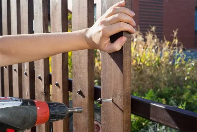 5 Tips for Building a Fence