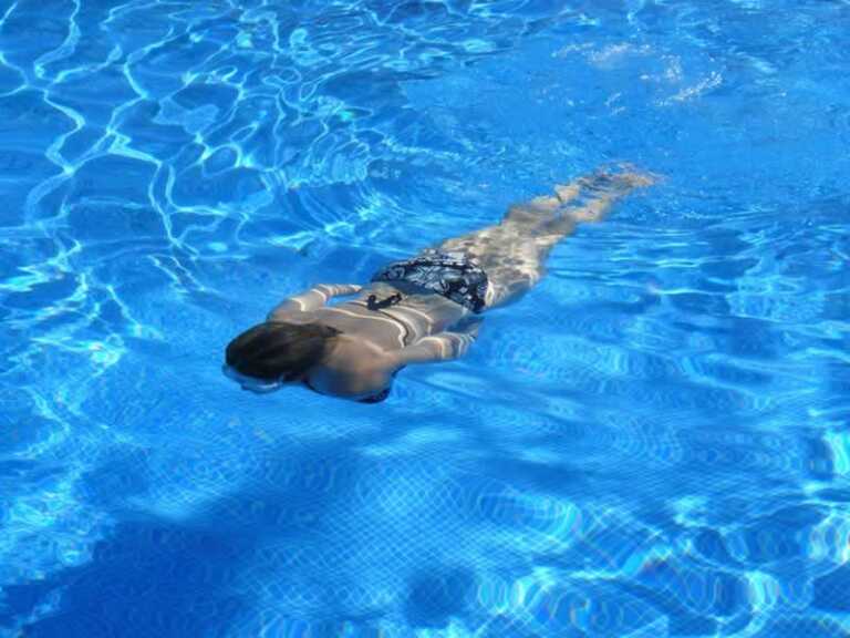 Tips to properly equip your backyard pool