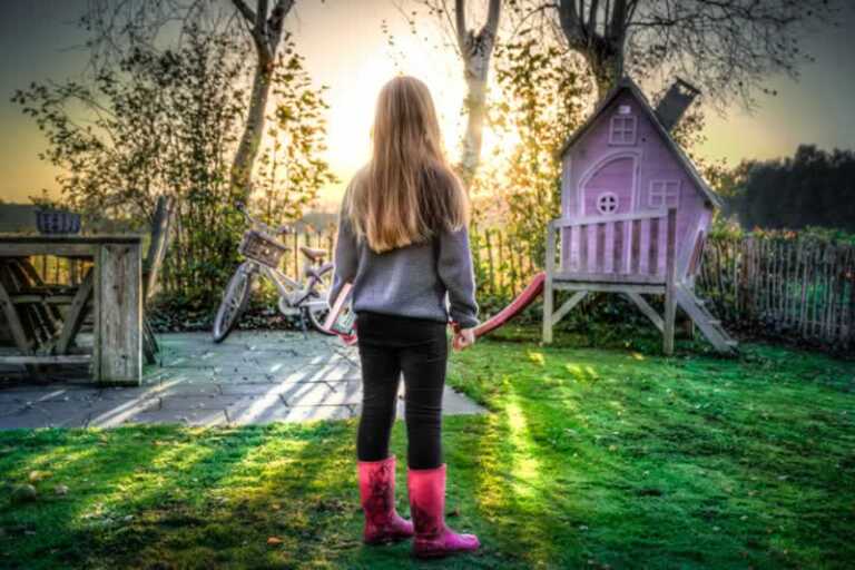 Backyard Projects Your Whole Family Will Enjoy