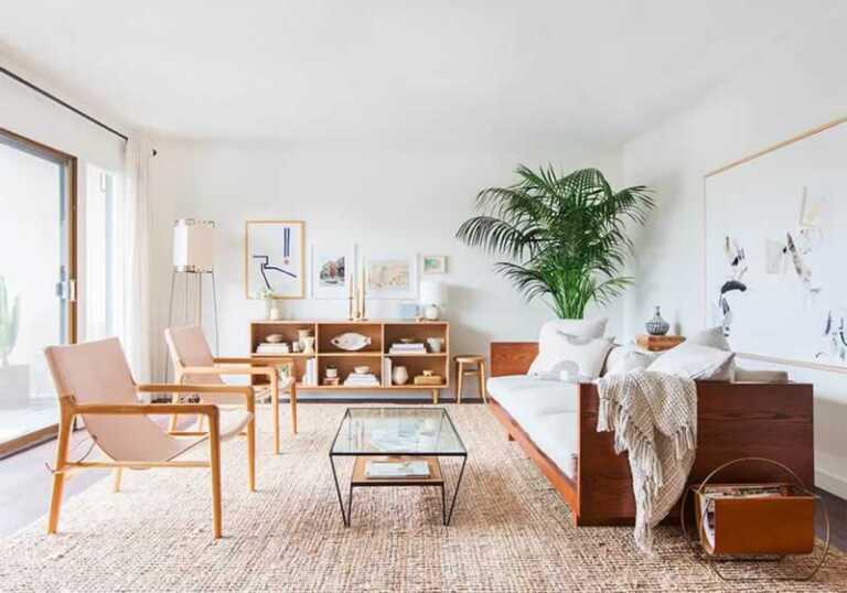 HOW TO REFRESH YOUR HOME WITHOUT SPENDING A SINGLE DOLLAR