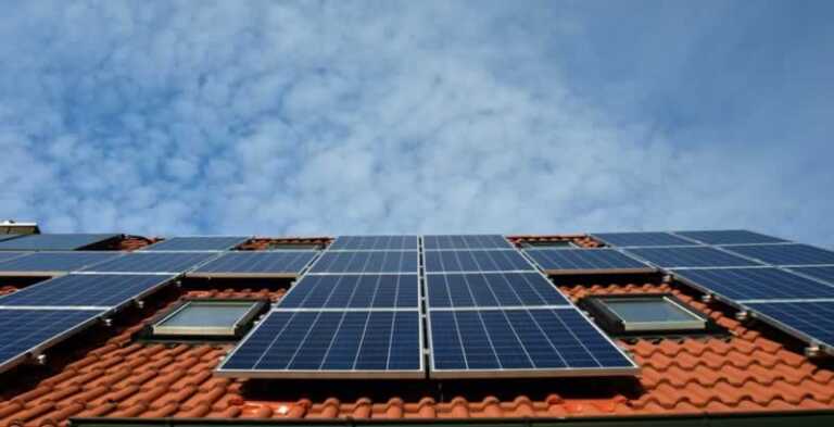 How Do Solar Panels Work?