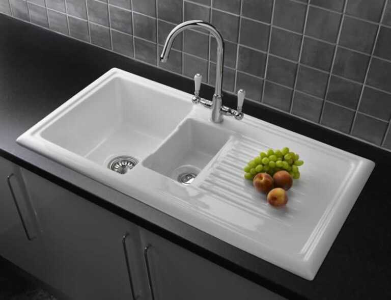Differences between stainless steel sink vs Ceramic Sink
