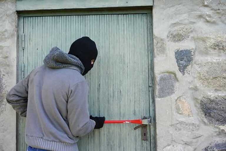 Easy and Effective DIY Home Security Hacks
