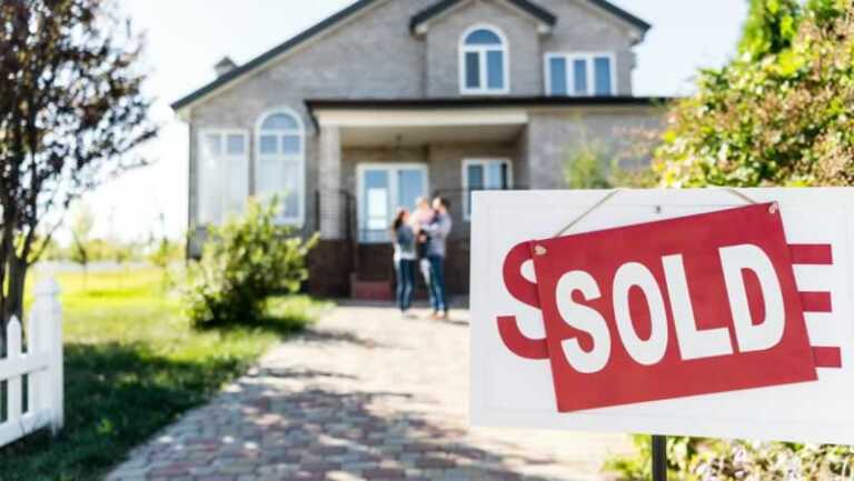 Fix home before sell it