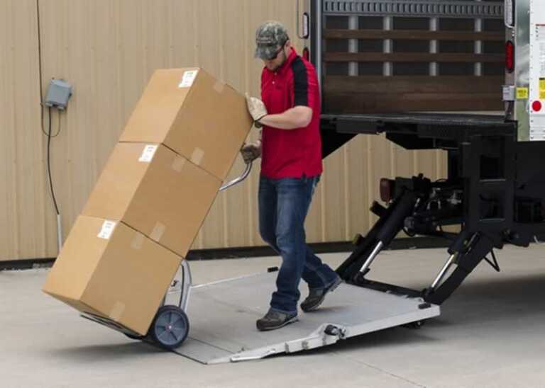How to choose liftgates for trucks