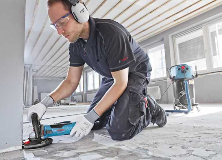 Using a Concrete Grinder