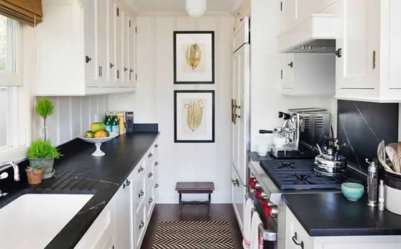 Clever Ways To Organize Your Tiny Kitchen