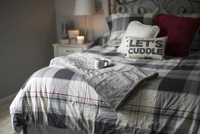 How to Choose the Best Bedding for Cold Winter Nights