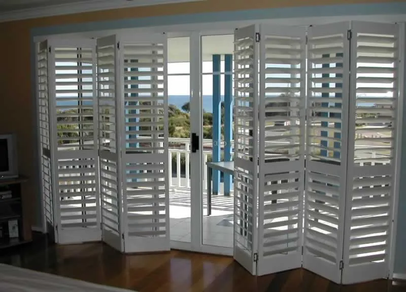 5 Reasons To Choose Timber Bi-Fold Shutters