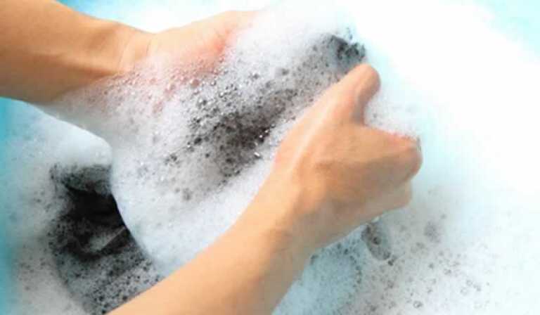 How to wash leather work gloves