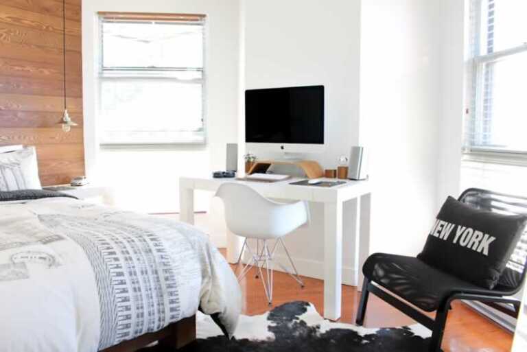 How to Furnish Your Dorm Room