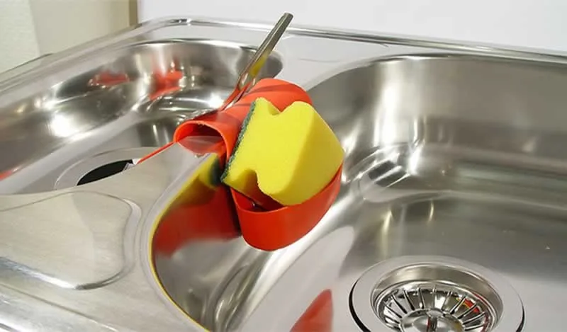 How to remove rust from stainless steel sink