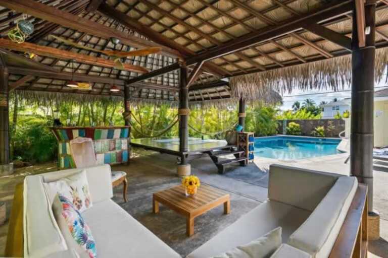 4 Reasons to Choose a Concrete Patio for Your Backyard