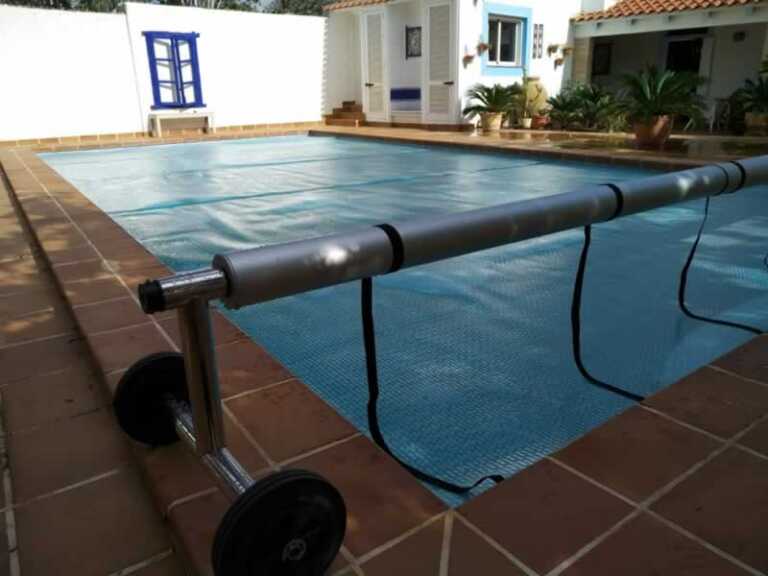 7 Ways for Heating Your Pool All Year Round