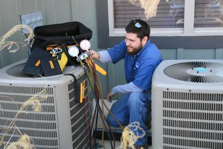 How to Choose the Right HVAC Service to Use in Your Home Repairs