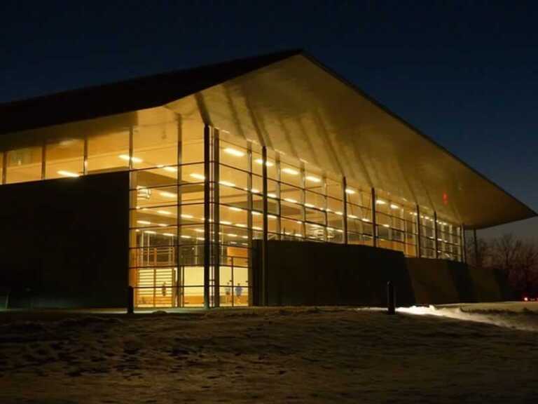 Top 5 Warehouse Lighting Solutions
