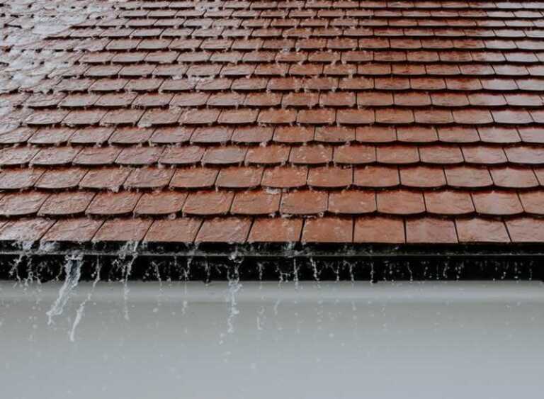 6 Tips for Repairing a Leaky Roof