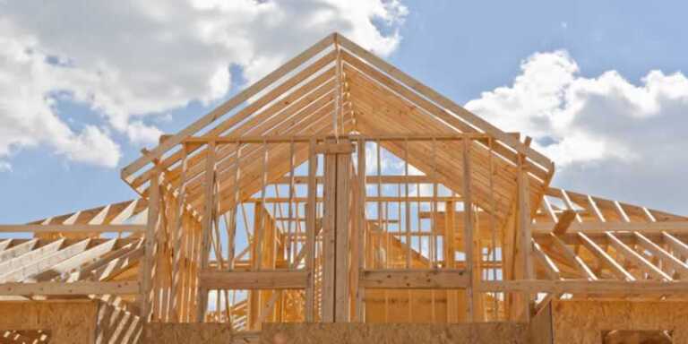 How to Choose Between Buying or Building a House