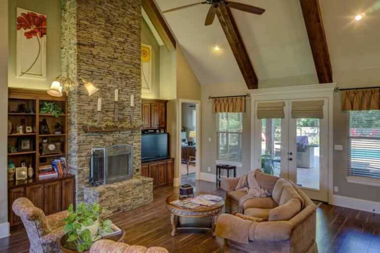 Replacing Outdated Flooring Can Help it Sell Faster