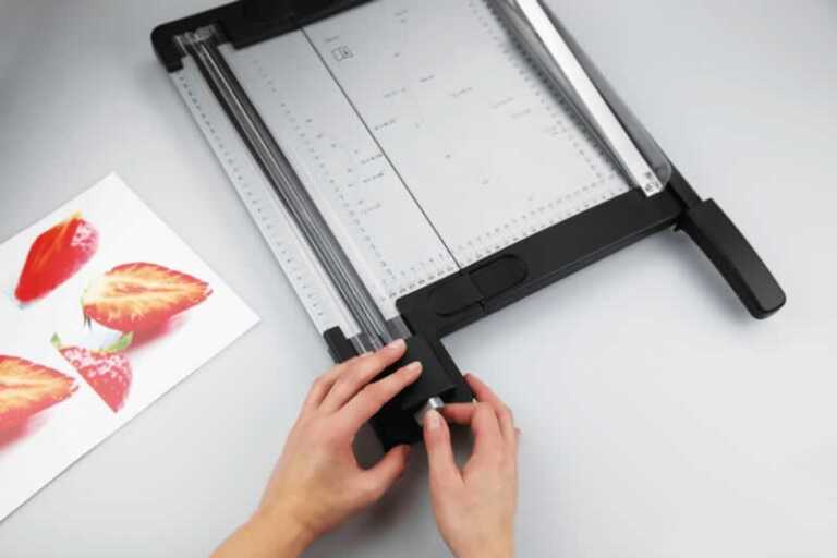 calibrating high quality paper trimmer