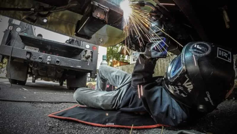 Safety Between TIG Vs MIG Welding Machine & Tools