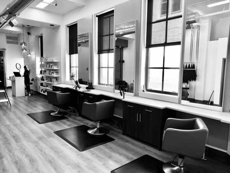 What to Look for When Choosing Pedicure Chairs