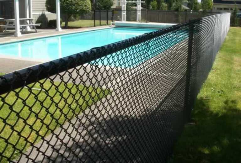 Cheap Fence Ideas for A Backyard