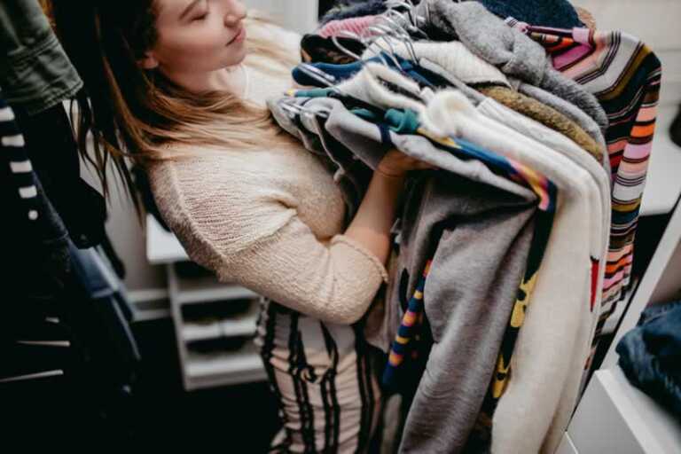 4 Ideal Tips for Stowing Away Your Seasonal Summer Wardrobe