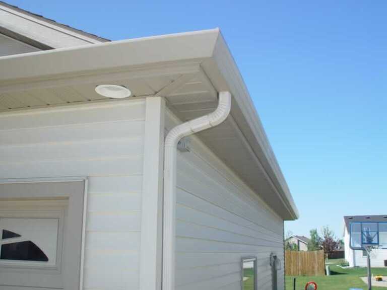 Seamless Gutters or Regular Gutters