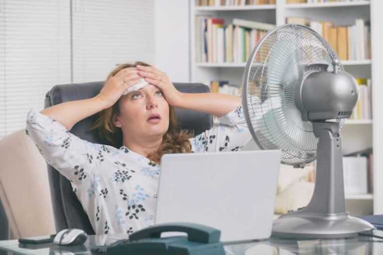 How Do You Survive a Broken Air Conditioner in Arizona