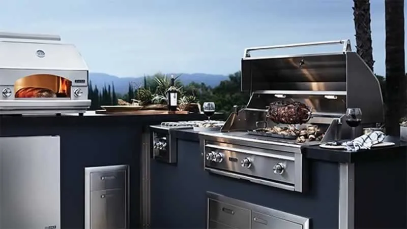 Appliances You May Consider Adding to Your Outdoor Kitchen