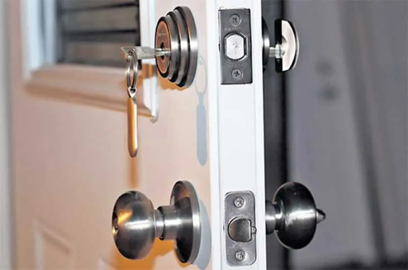 How to Choose the Perfect Lock for an Apartment Home