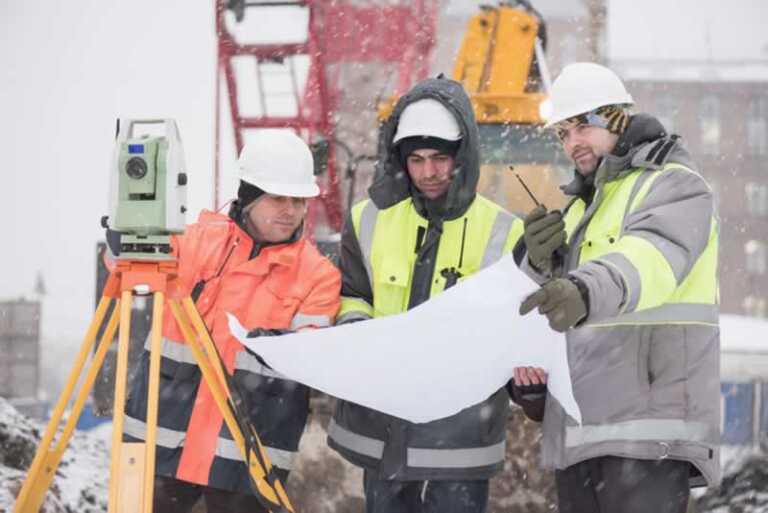 Working outdoors Keep warm and safe with these tips