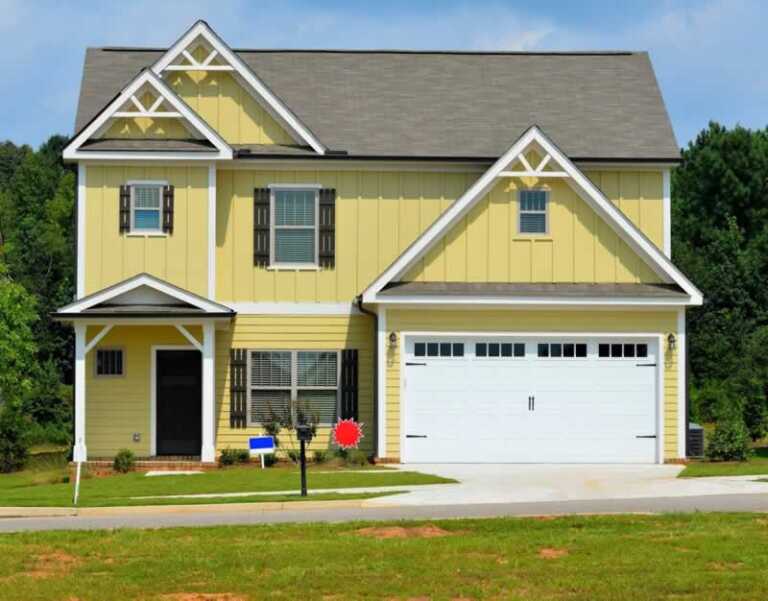 Garage Door Maintenance Tips for Every Homeowner